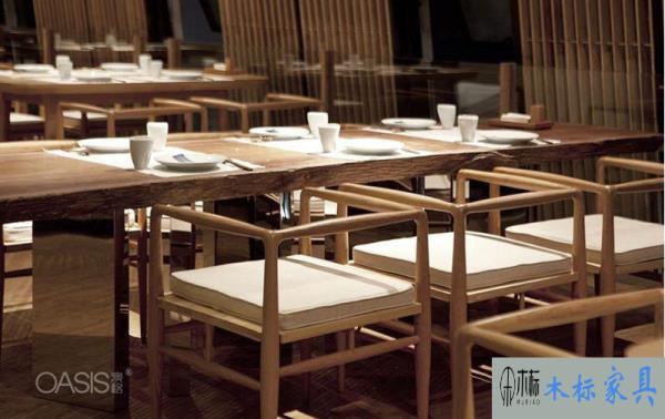 餐廳桌椅擺放有講究，擺對了坪效穩(wěn)增！ 